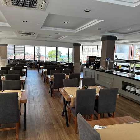 Side Golden Rock Hotel&Spa エクステリア 写真